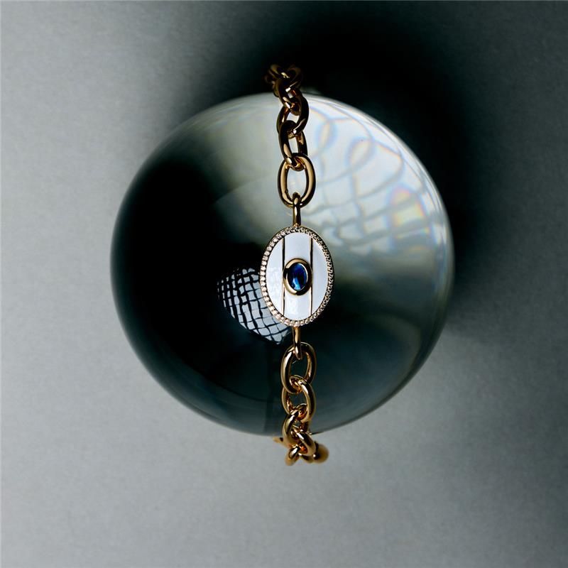 Pulseira com Pingente de Cristal Oval e Fecho Boia - Imagem 3